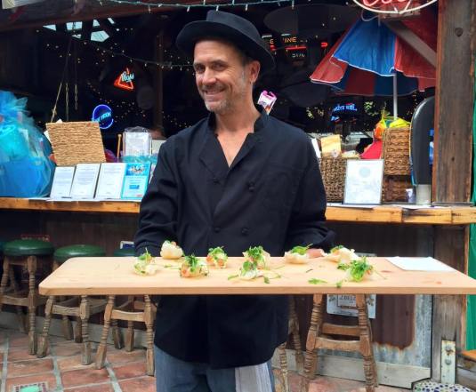 The Chef, serving spicy tuna