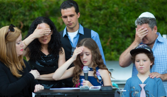 The Schneider family bat mitzvahing